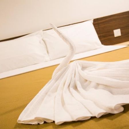 어반 인, 지트라 호텔 외부 사진